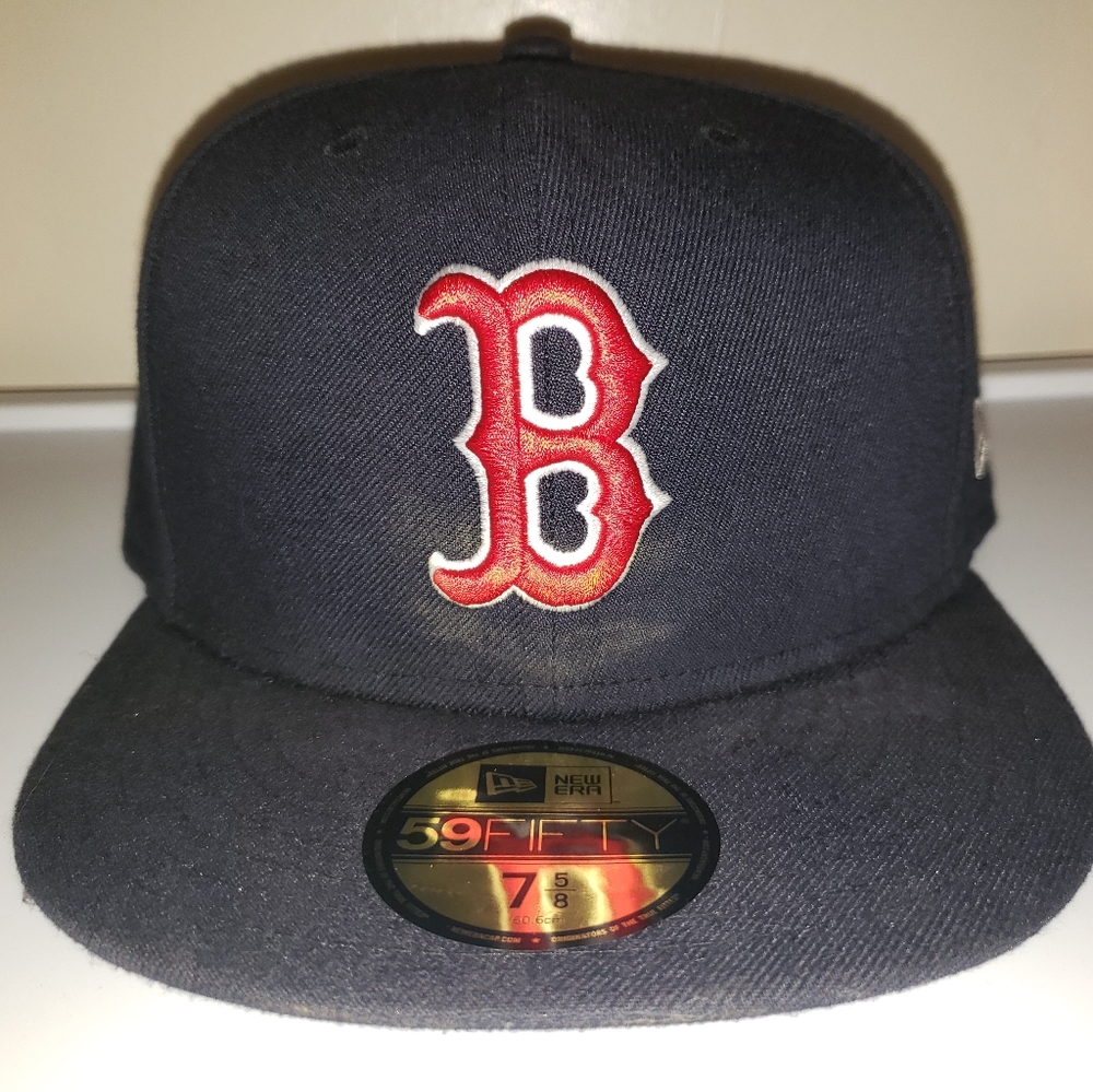 New Era Boston Red Sox hat size 7 5/8